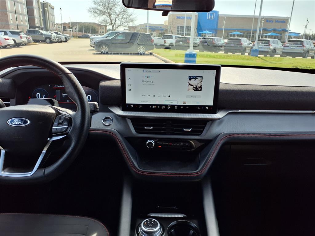 Thumbnail: 2025 Ford Explorer - 15