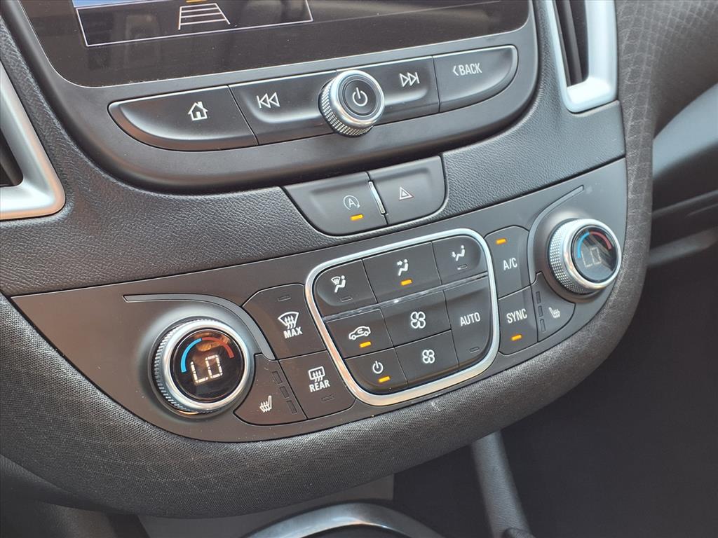 Thumbnail: 2024 Chevrolet Malibu - 24