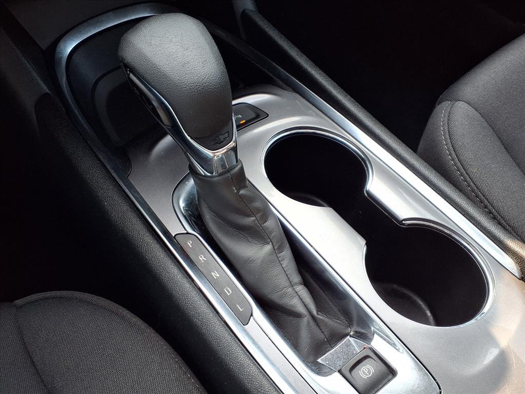 Thumbnail: 2024 Chevrolet Malibu - 17