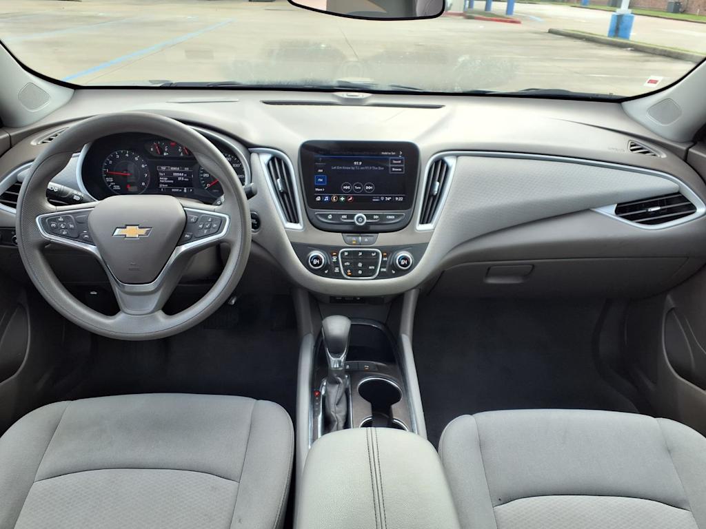 Thumbnail: 2024 Chevrolet Malibu - 9