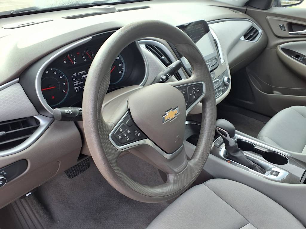 Thumbnail: 2024 Chevrolet Malibu - 2