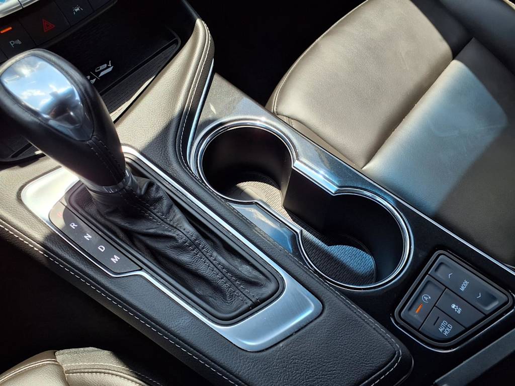 Thumbnail: 2024 Cadillac CT4 - 16