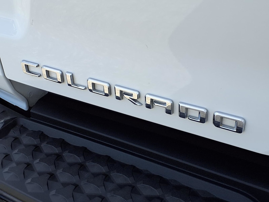Thumbnail: 2024 Chevrolet Colorado - 7