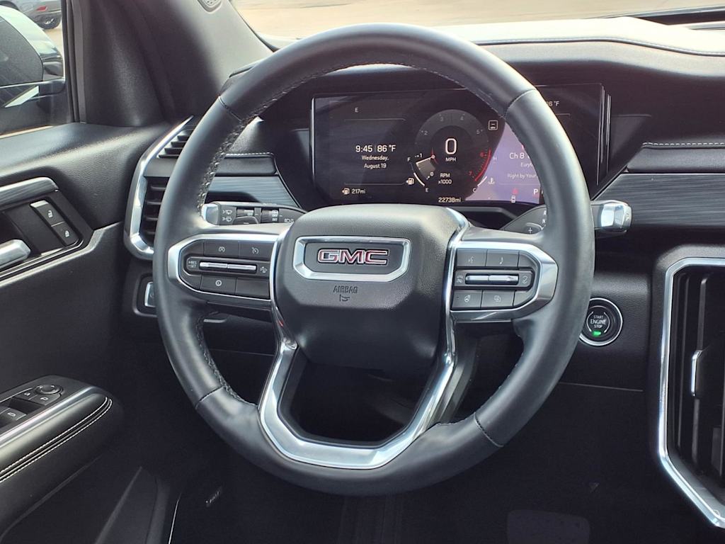 Thumbnail: 2025 GMC Acadia - 14