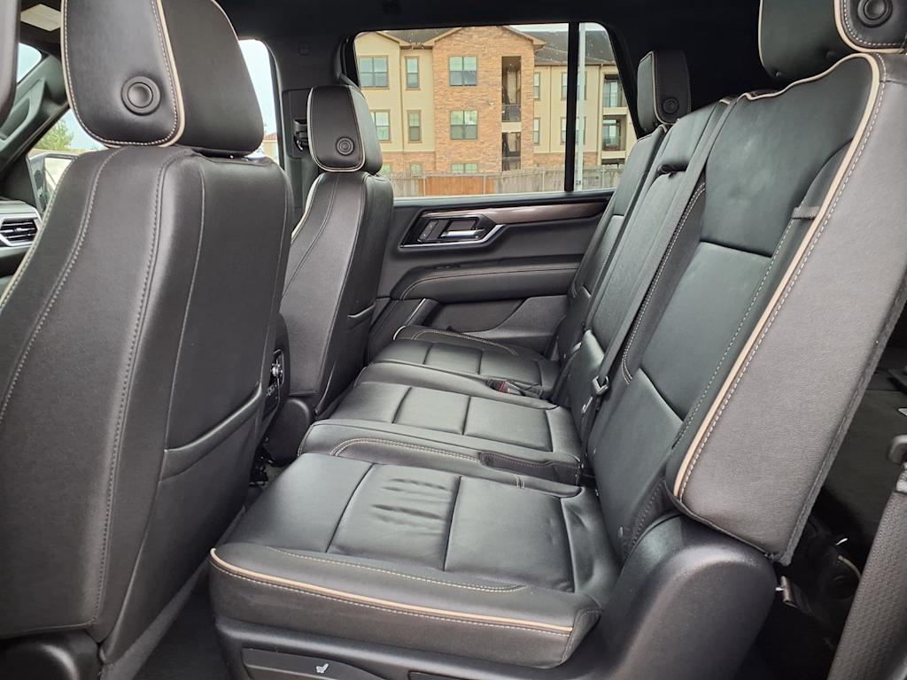 Thumbnail: 2025 GMC Yukon - 18
