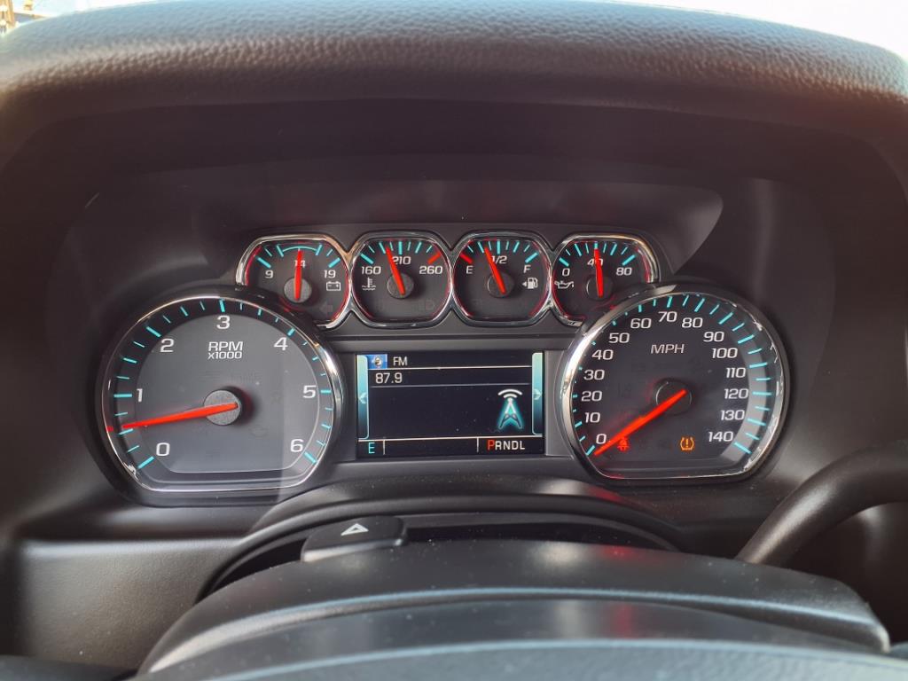 2018 Chevrolet Tahoe LS 17