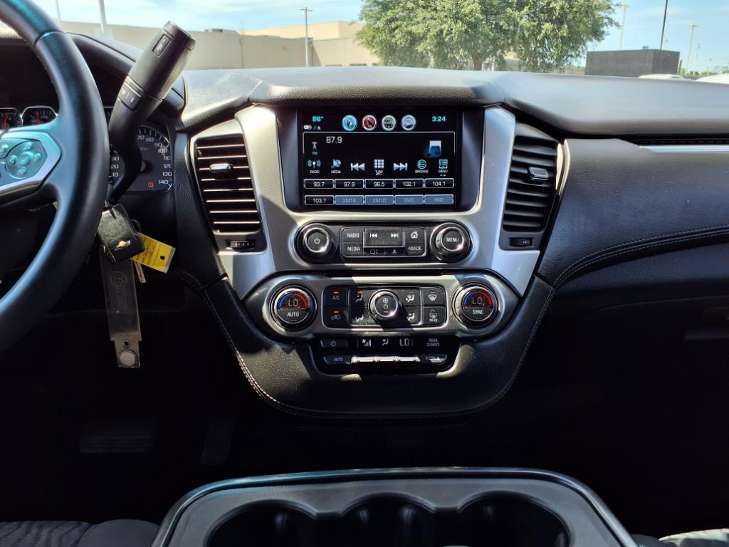 2018 Chevrolet Tahoe LS 16