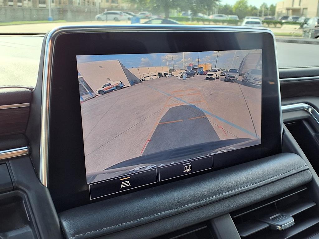 Thumbnail: 2021 Chevrolet Suburban - 21