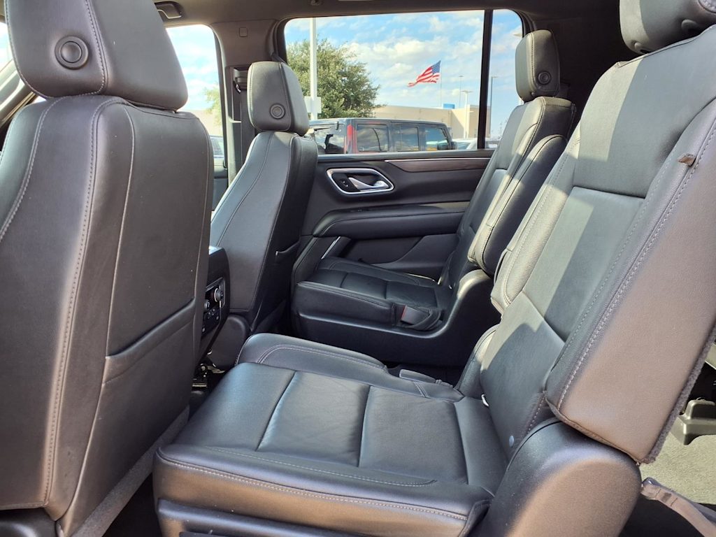 Thumbnail: 2021 Chevrolet Suburban - 18