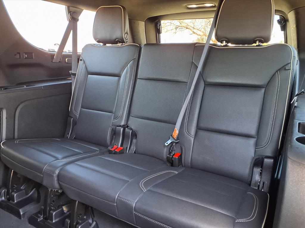 Thumbnail: 2024 Chevrolet Suburban - 23