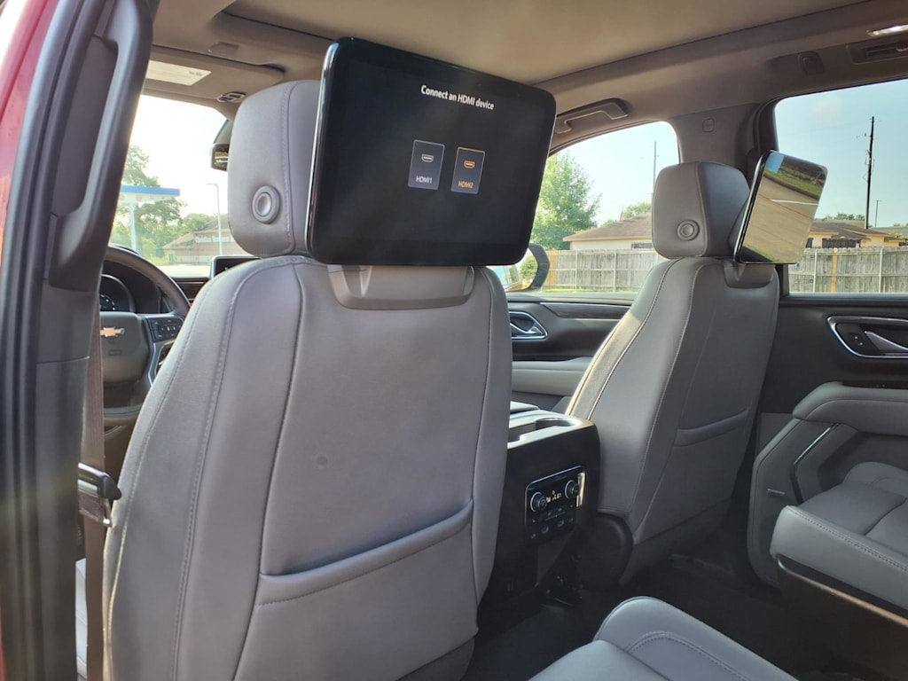 Thumbnail: 2023 Chevrolet Tahoe - 17