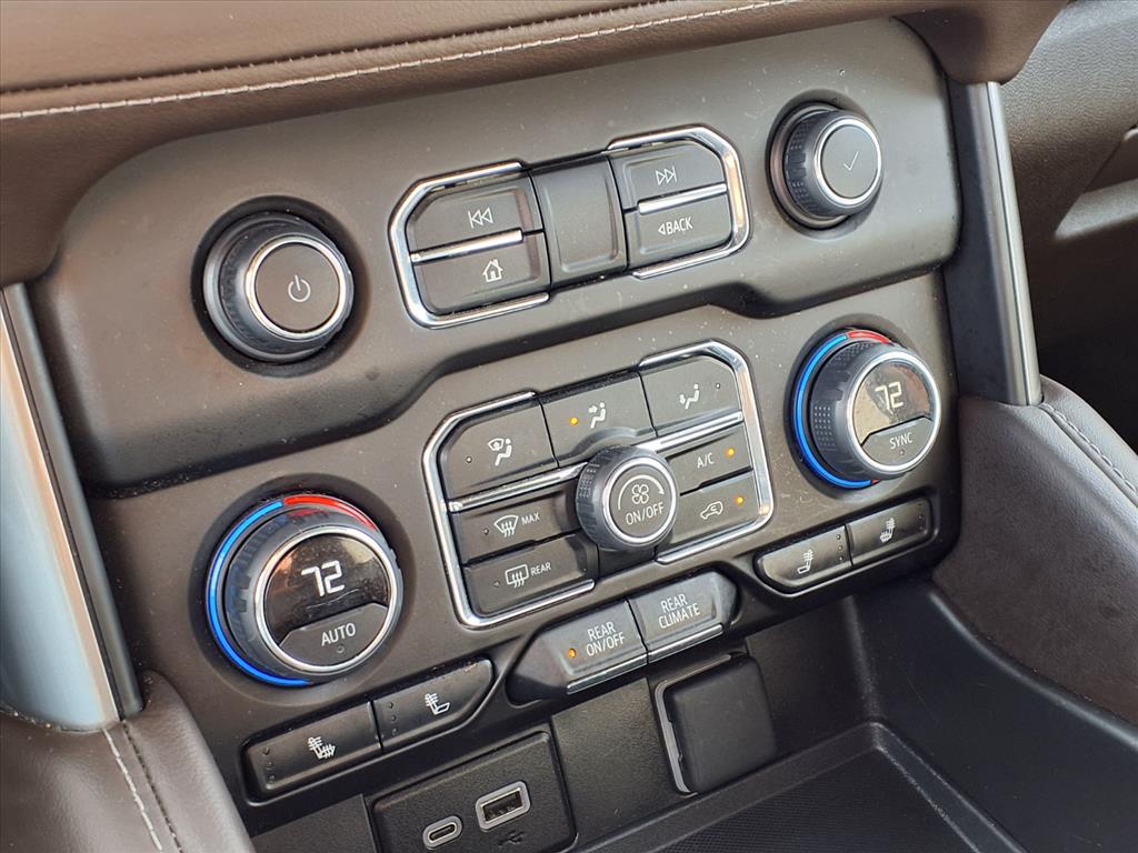 Thumbnail: 2024 Chevrolet Tahoe - 24