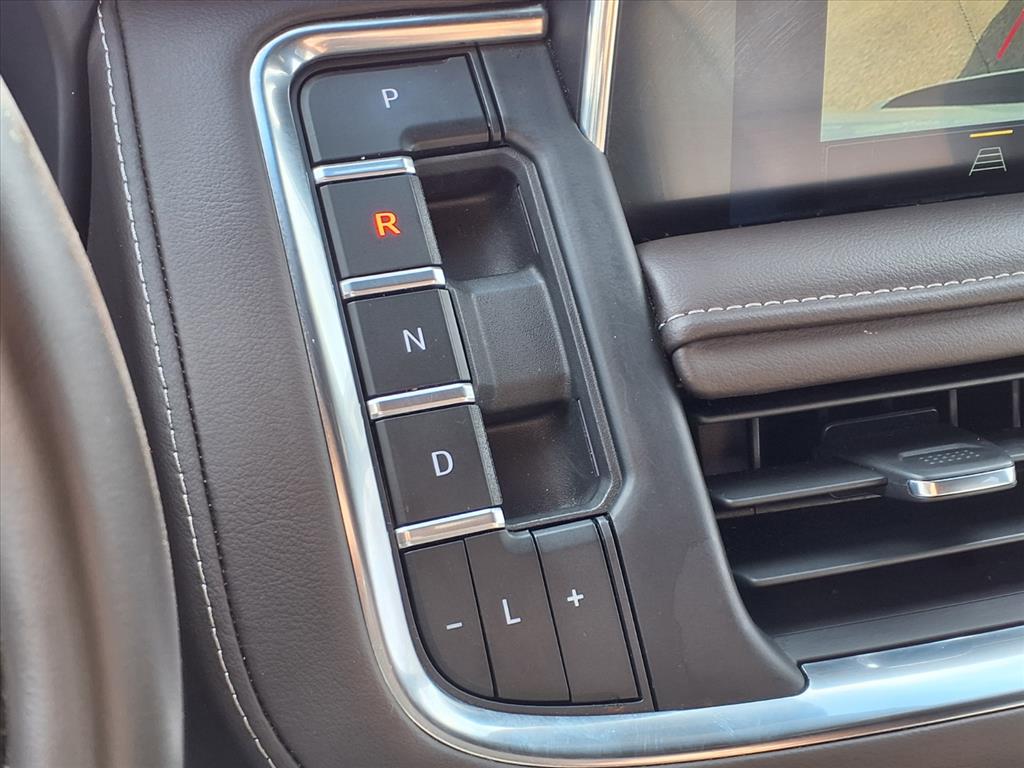 Thumbnail: 2024 Chevrolet Tahoe - 16