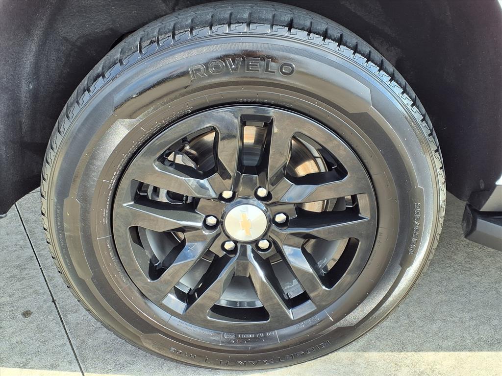 Thumbnail: 2024 Chevrolet Tahoe - 8