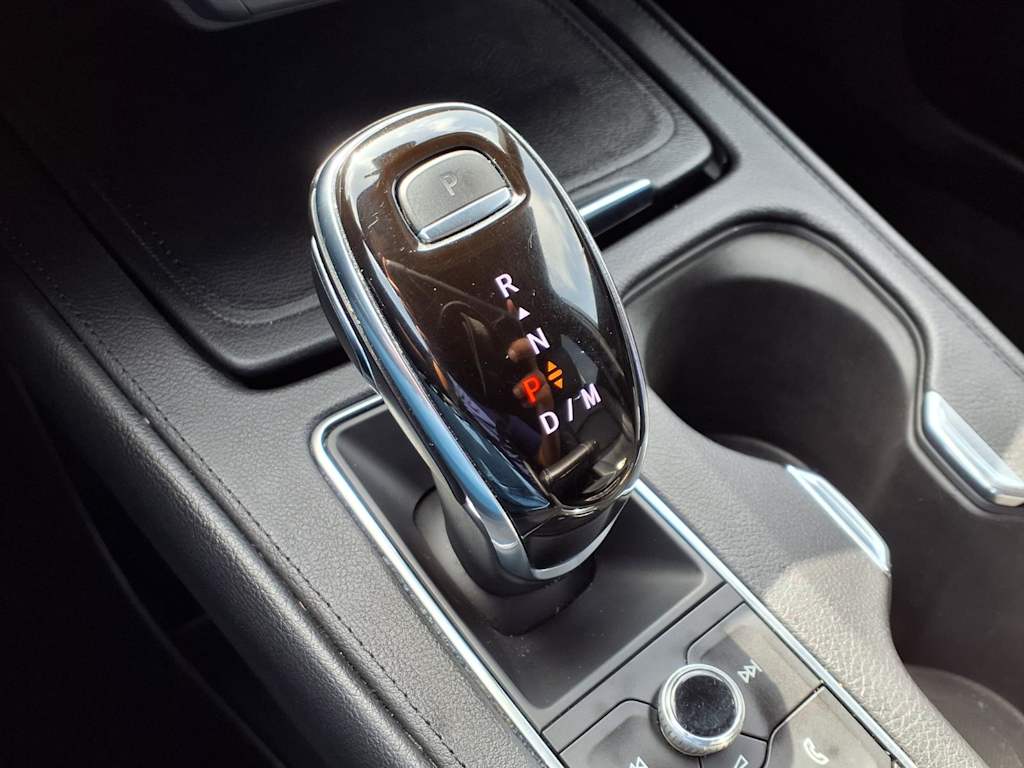 Thumbnail: 2020 Cadillac XT4 - 24