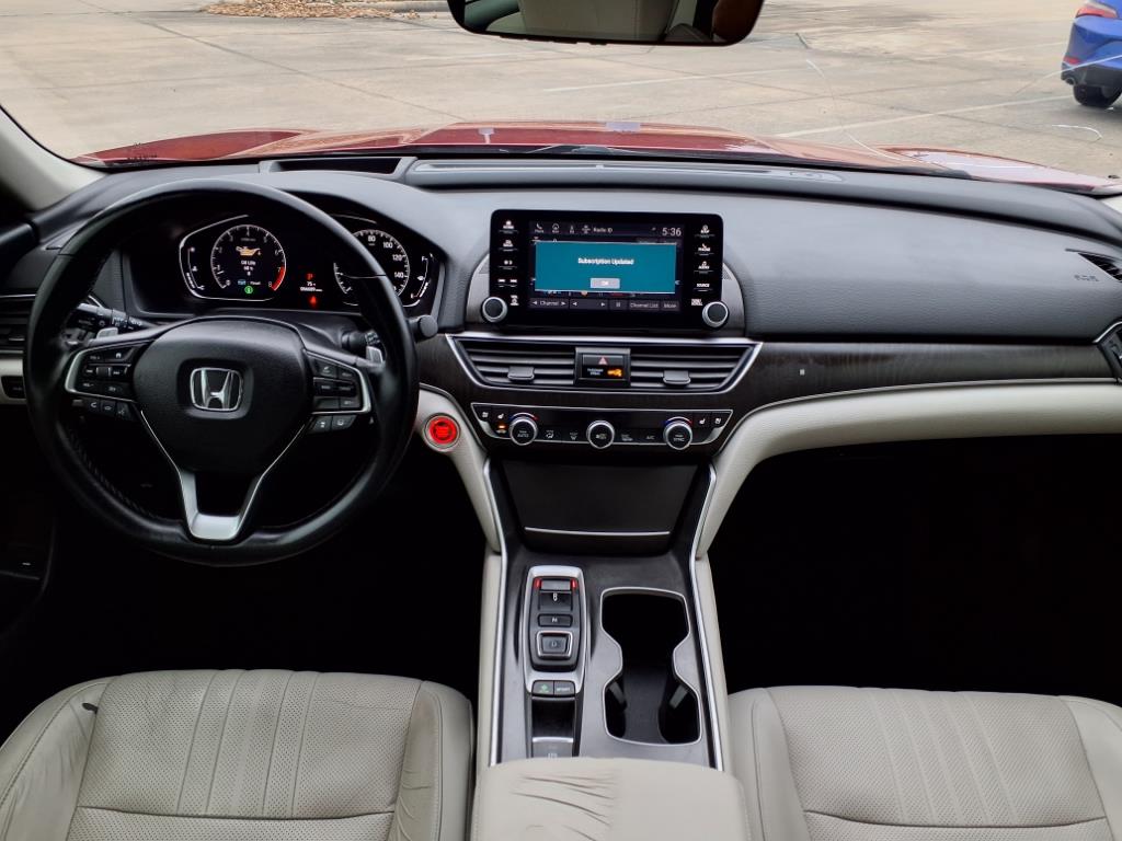 2018 Honda Accord Touring 10