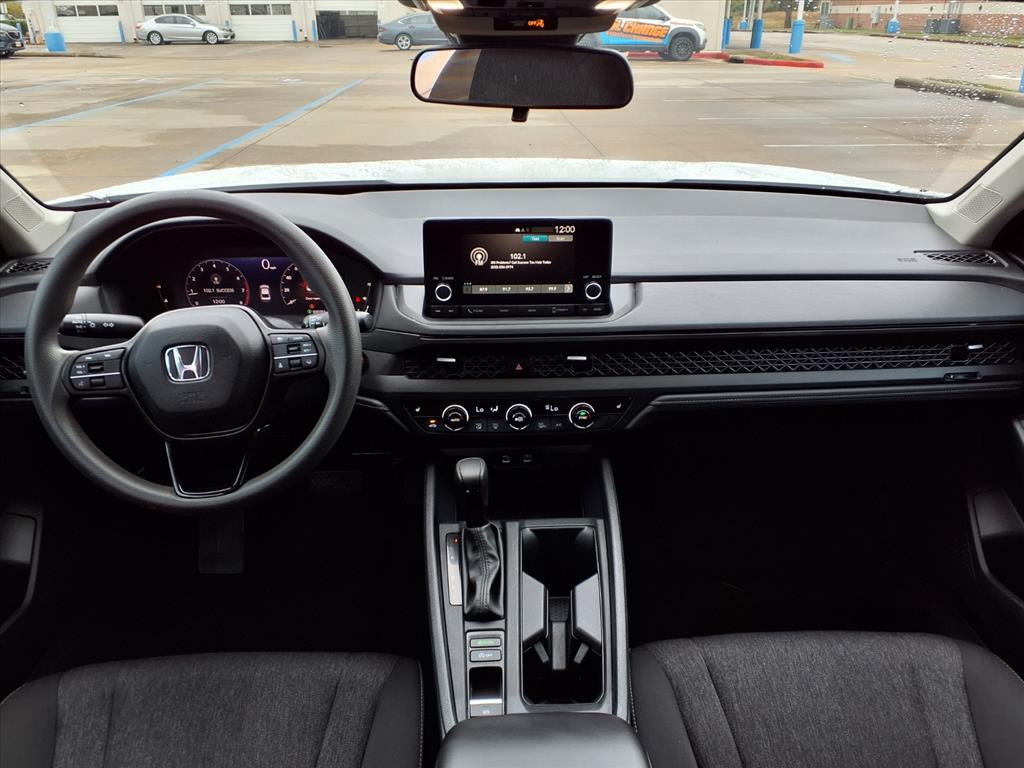 Thumbnail: 2023 Honda Accord - 10