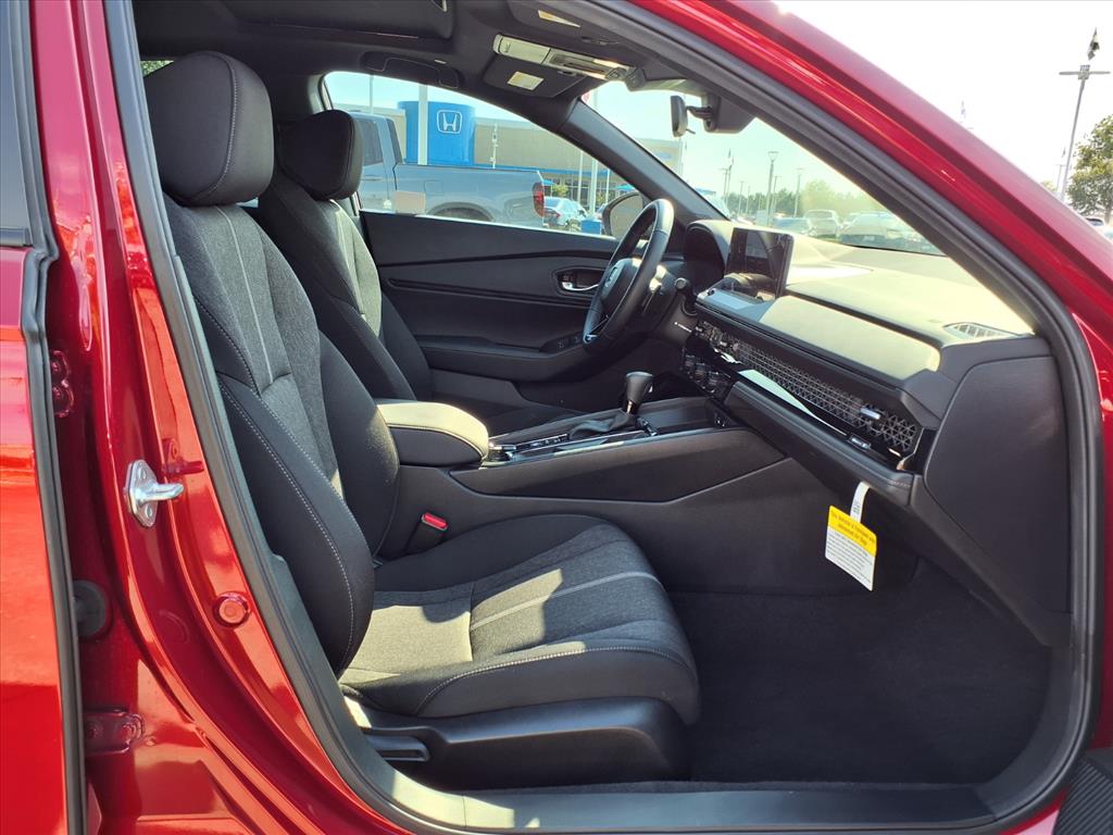 Thumbnail: 2025 Honda Accord - 12