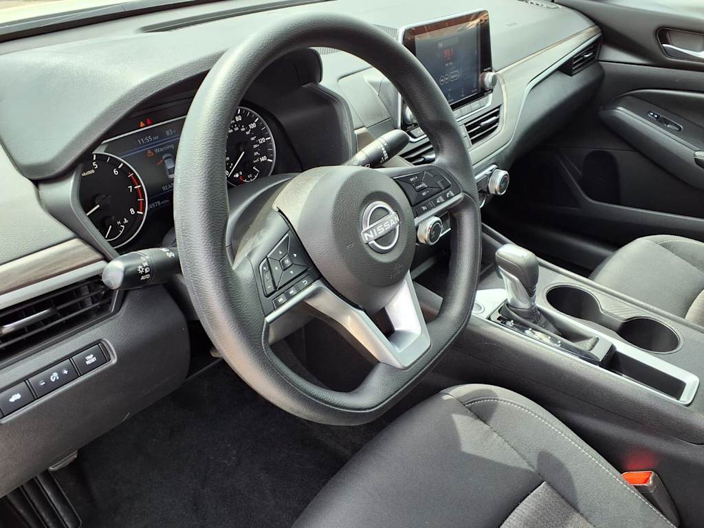Thumbnail: 2025 Nissan Altima - 2