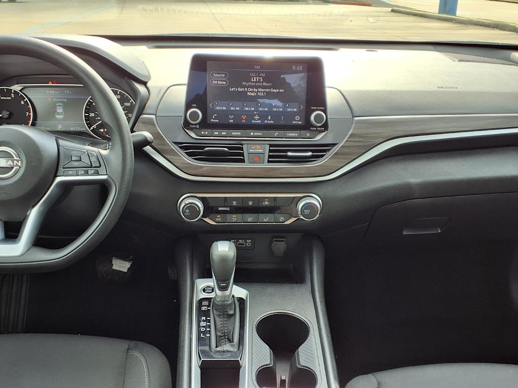 Thumbnail: 2025 Nissan Altima - 14
