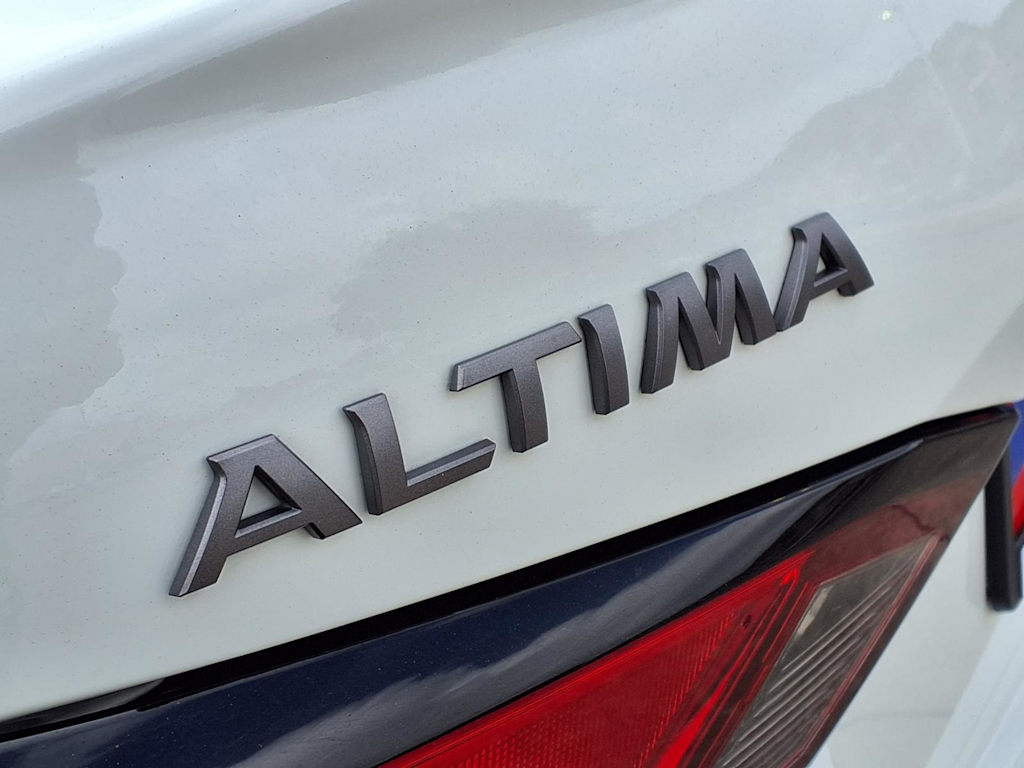 Thumbnail: 2025 Nissan Altima - 7