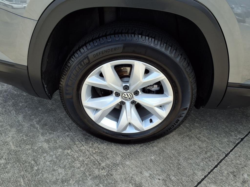 Thumbnail: 2018 Volkswagen Atlas - 8