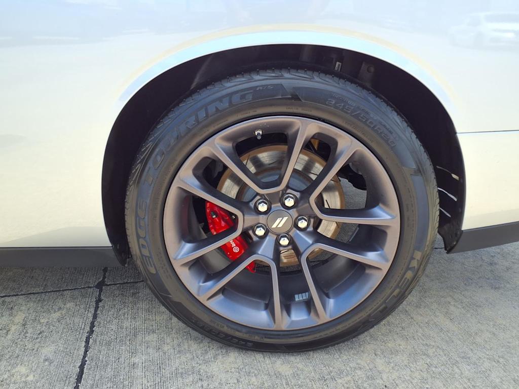 Thumbnail: 2020 Dodge Challenger - 8