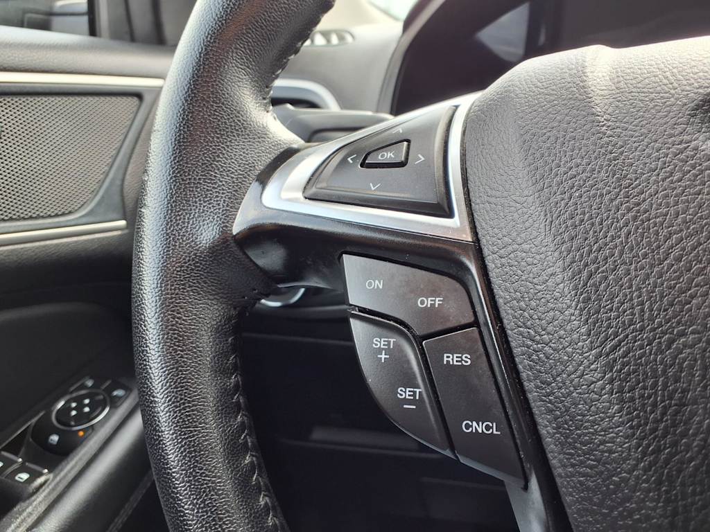 Thumbnail: 2024 Ford Edge - 23