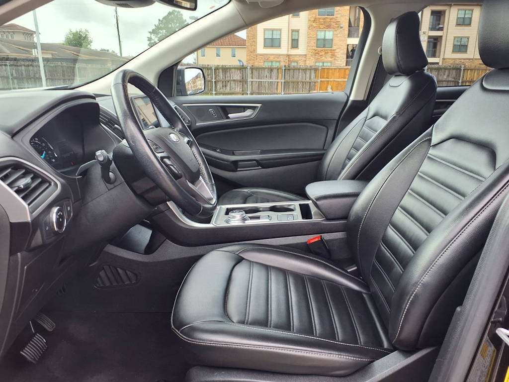 Thumbnail: 2023 Ford Edge - 10