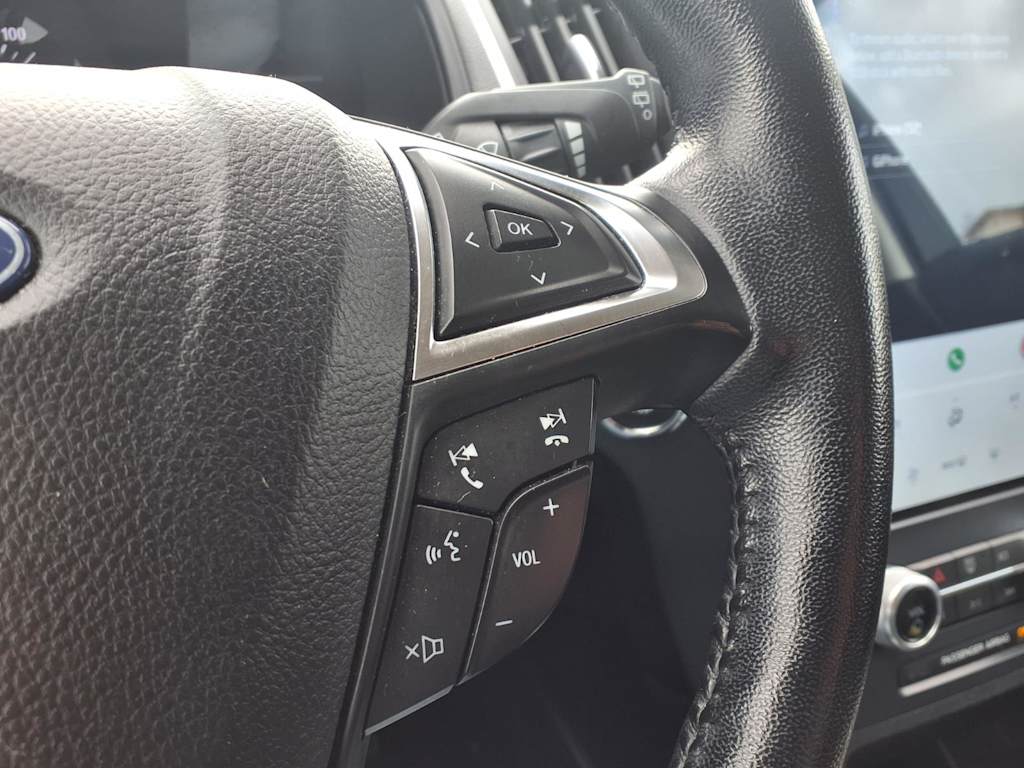 Thumbnail: 2023 Ford Edge - 25