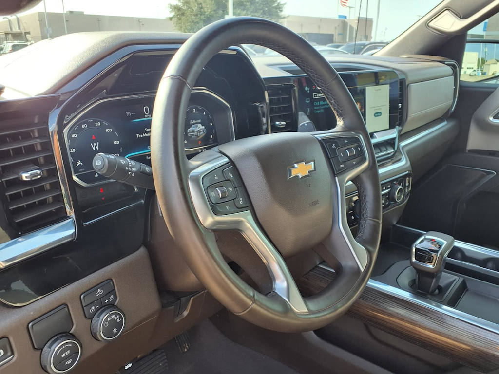 Thumbnail: 2025 Chevrolet Silverado 1500 - 2