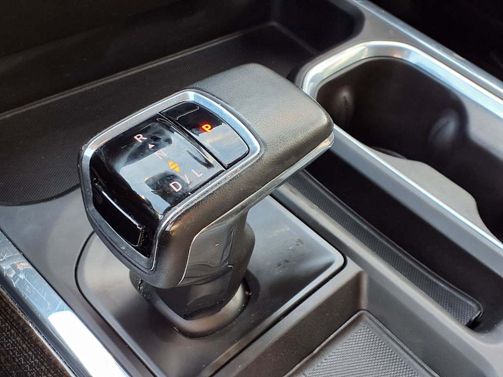 Thumbnail: 2024 Chevrolet Silverado 1500 - 16