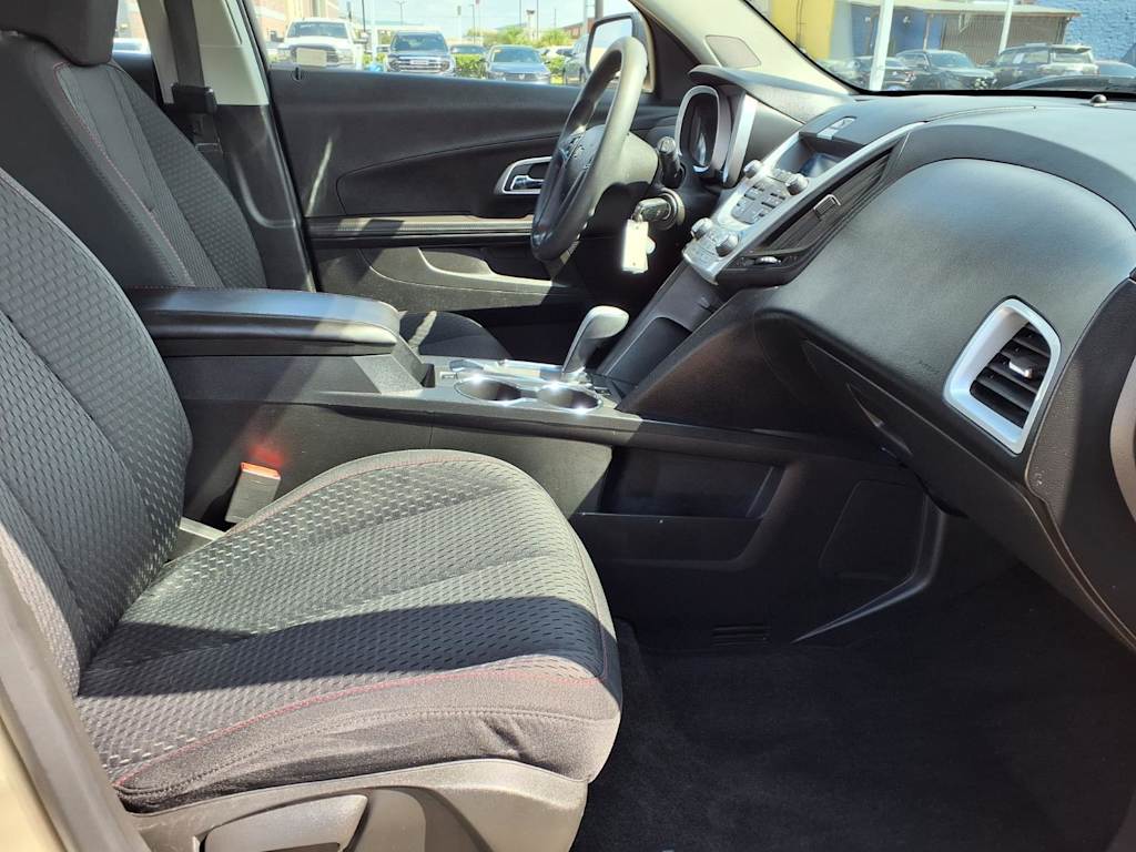 Thumbnail: 2015 Chevrolet Equinox - 11