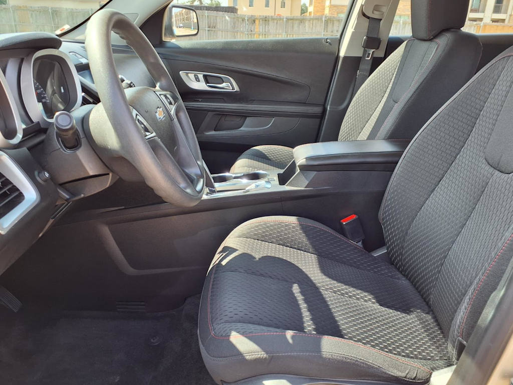 Thumbnail: 2015 Chevrolet Equinox - 10