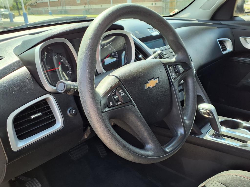 Thumbnail: 2015 Chevrolet Equinox - 2