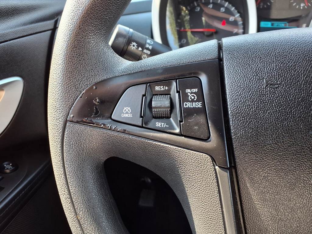 Thumbnail: 2015 Chevrolet Equinox - 22
