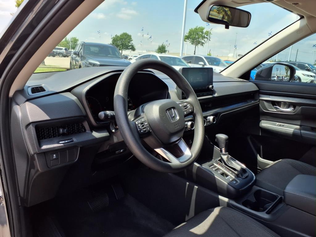 2024 Honda CR-V LX 2