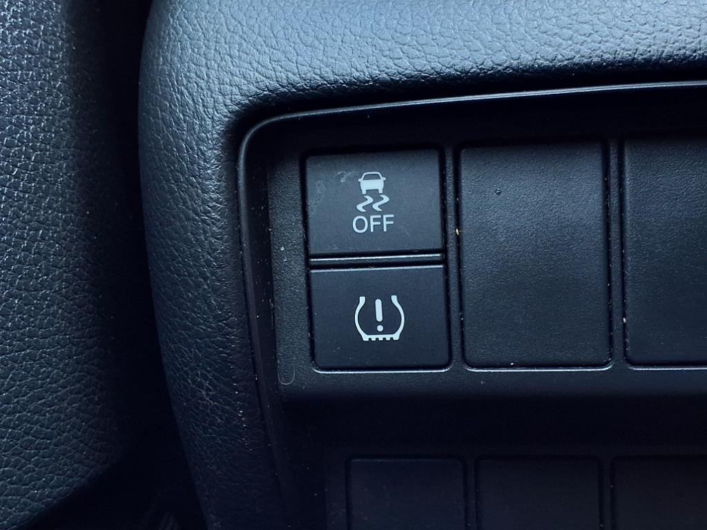 2018 Honda CR-V LX 24