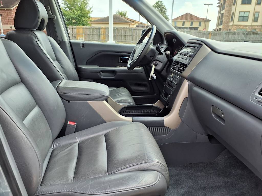 Thumbnail: 2006 Honda Pilot - 11