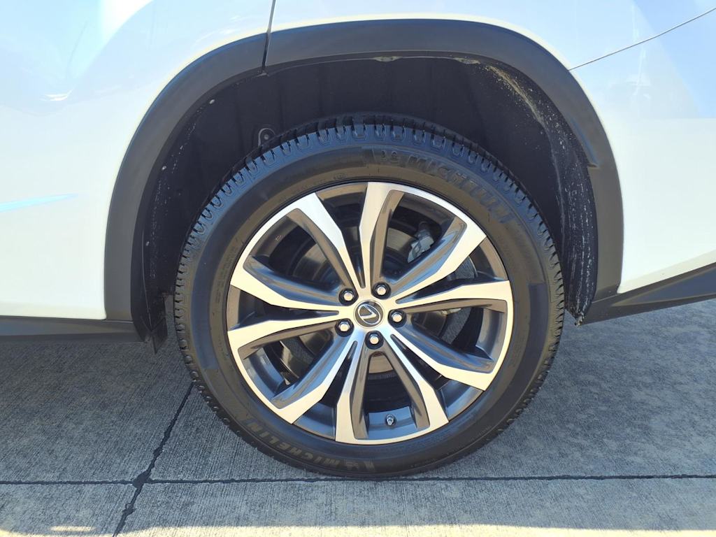 Thumbnail: 2019 Lexus RX - 8