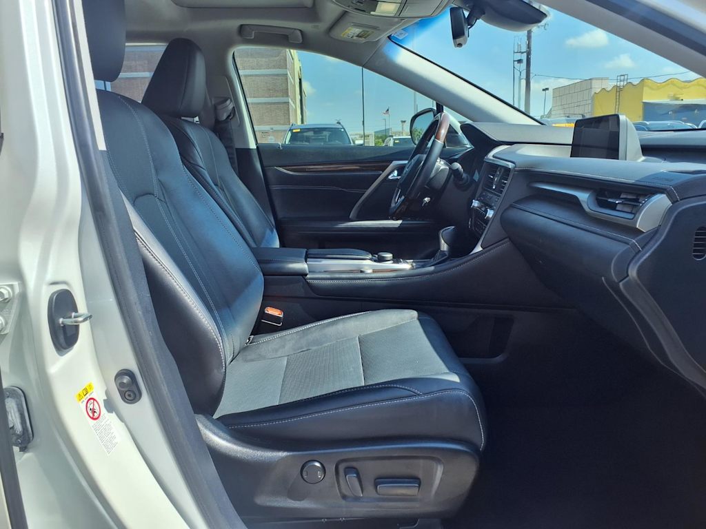 Thumbnail: 2019 Lexus RX - 12
