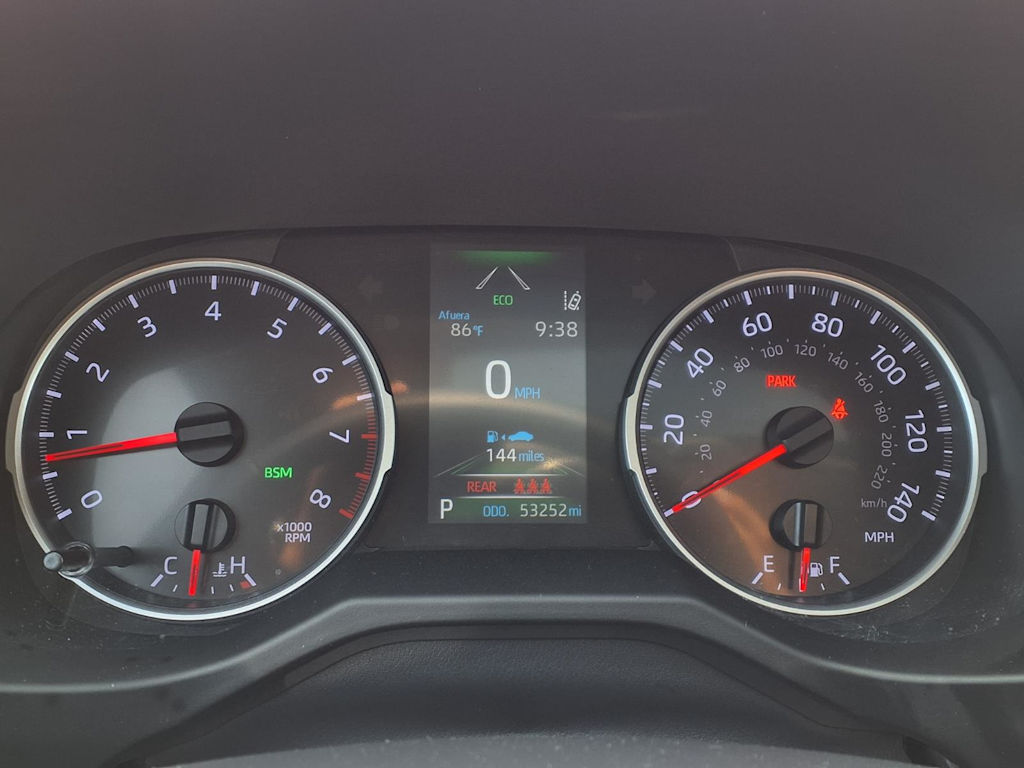 Thumbnail: 2021 Toyota RAV4 - 17