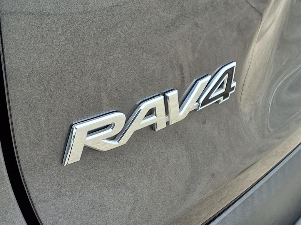 Thumbnail: 2023 Toyota RAV4 - 7
