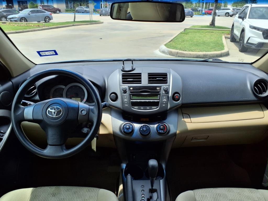 2011 Toyota RAV4 Base 10