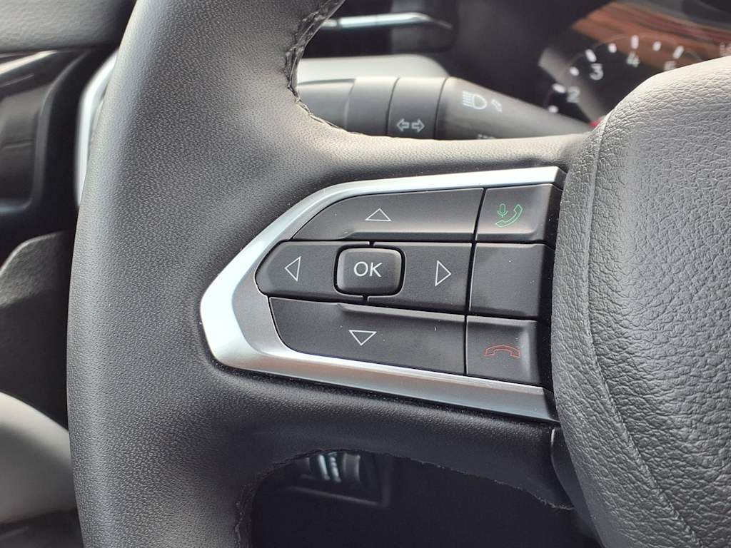 Thumbnail: 2025 Jeep Compass - 23