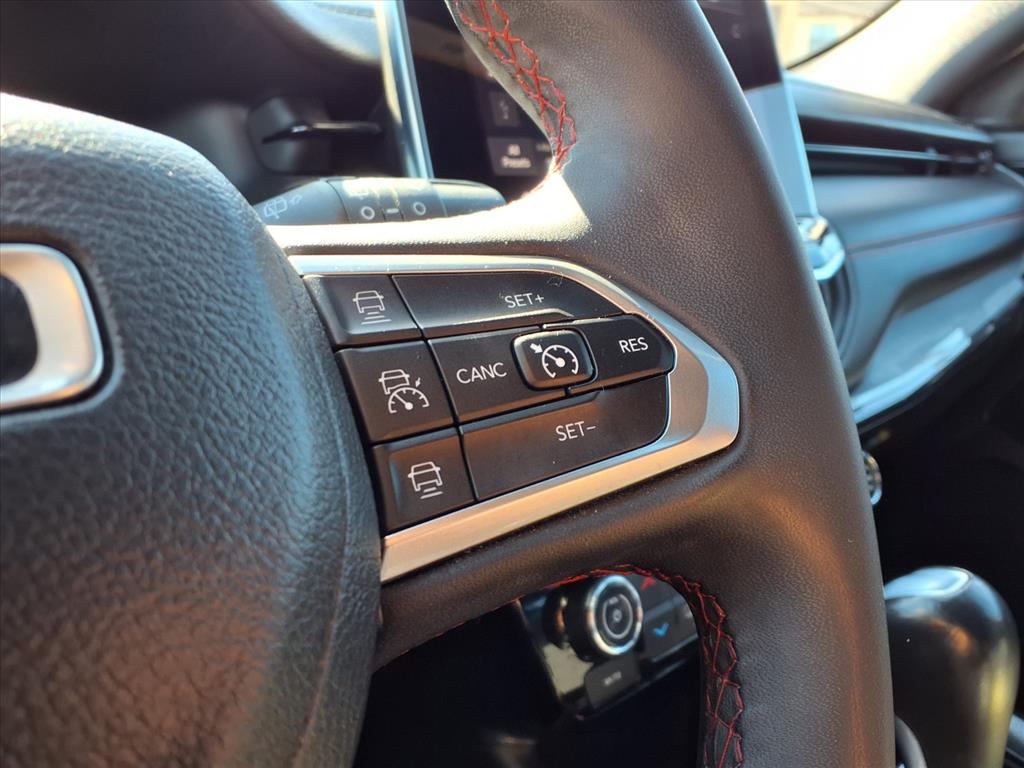 Thumbnail: 2023 Jeep Compass - 24