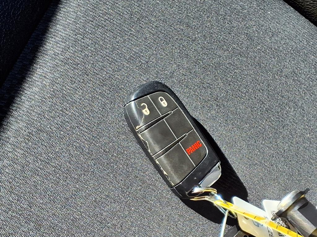 Thumbnail: 2023 Jeep Compass - 19