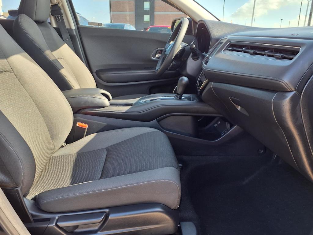 Thumbnail: 2020 Honda HR-V - 21