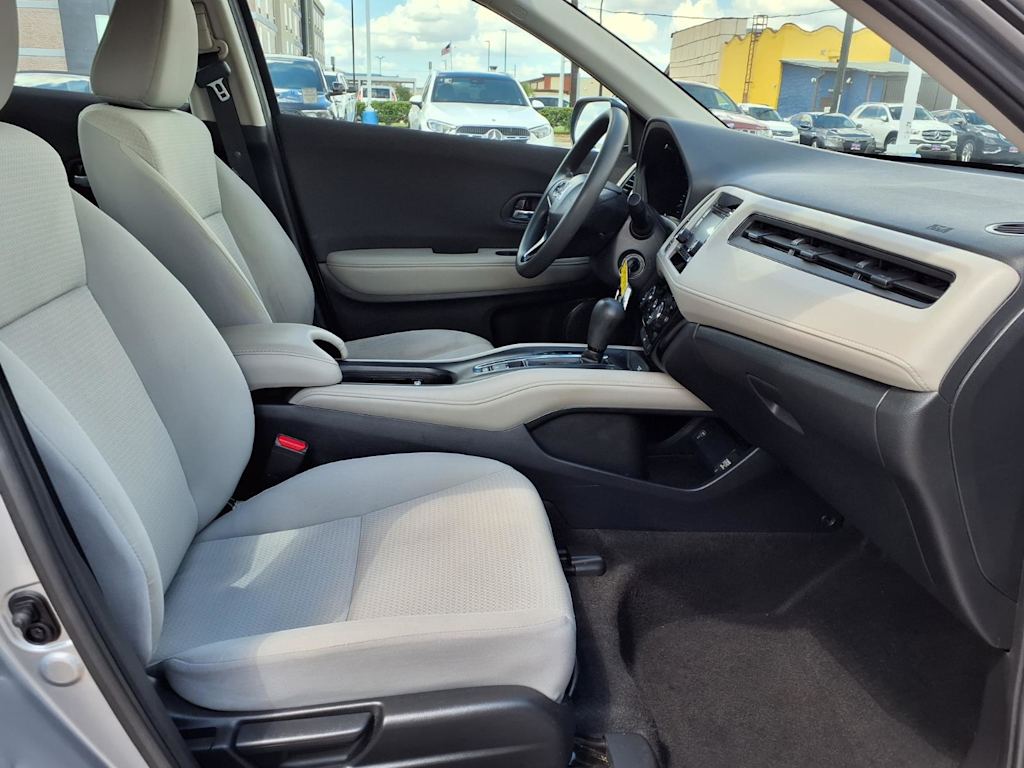 Thumbnail: 2020 Honda HR-V - 21