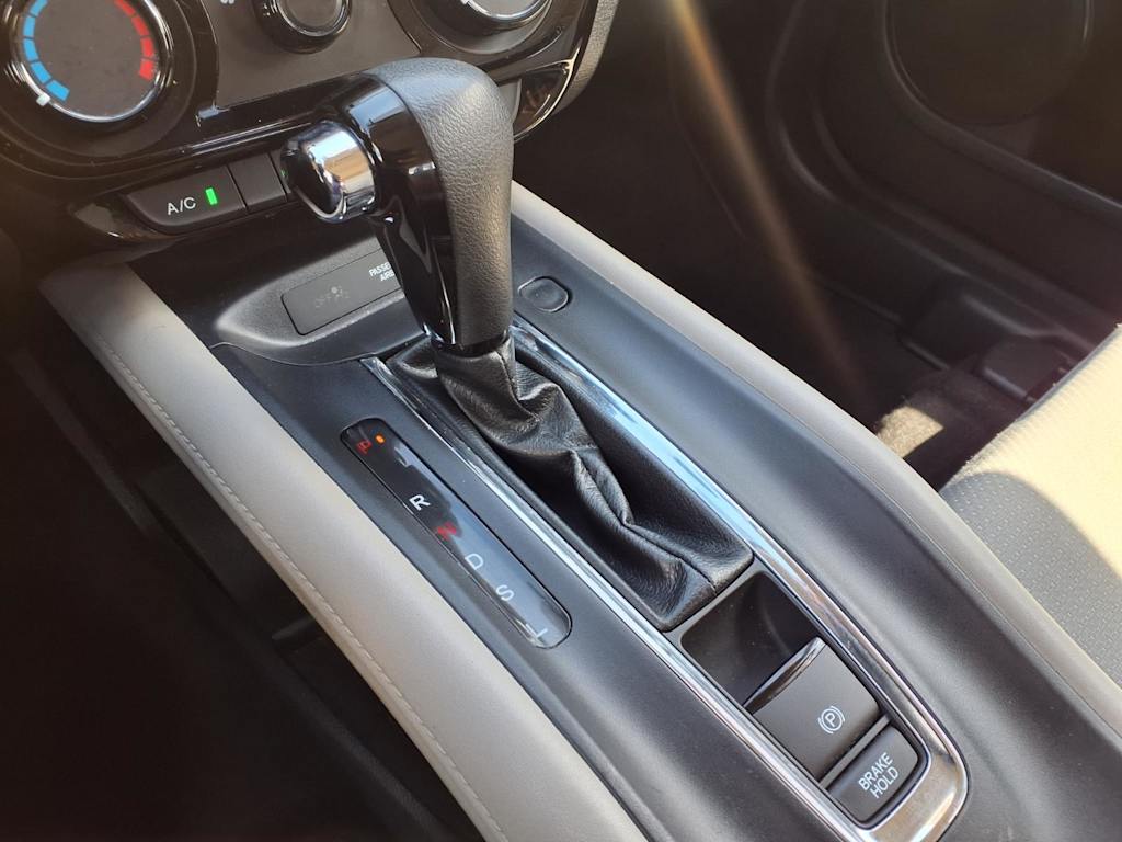 Thumbnail: 2020 Honda HR-V - 17